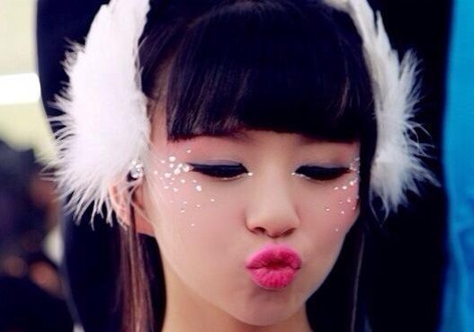 ����90����Ů��