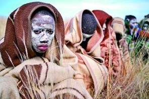 �ϷǷǷ�ѧУ������80����Ժ�ϷǾ���22��˵�����Ϸ�����ʡһ���Ƿ�ѧУ��ǰ���еĳ�����ʽ�ϣ�Լ80��ѧ���ڽ��ܸ�������ˣ�����ѧ���������أ����˺����ѱ�������Ժ���ơ�