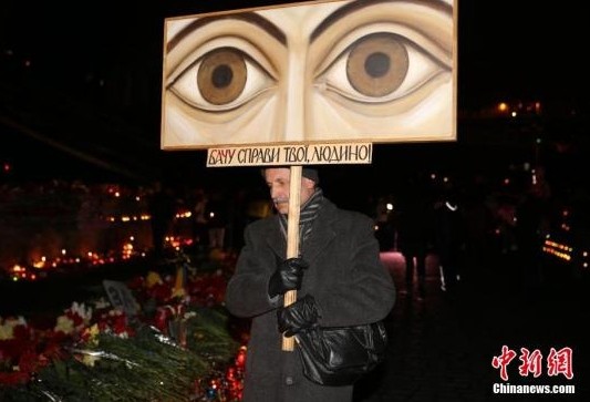 ��Ŭ��ά����ͣ���������ǹ�ۡ2��23������һ�������ڻ��������㳡���־����ڿ�����д�ġ����ǰ��������ڿ����ǵ���ҵ���ı����ƣ��廳��ͻ�е������ߡ�