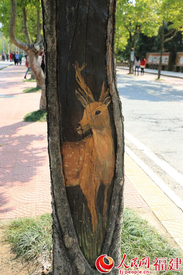 ����ũ�ִ�ѧ�����滭���䶯 �����޺��а�