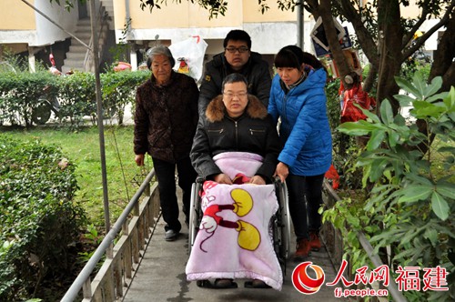 �����ֳº����ͥ������ͬ�� 60�󡰿���ԧ�족20���ǿ����