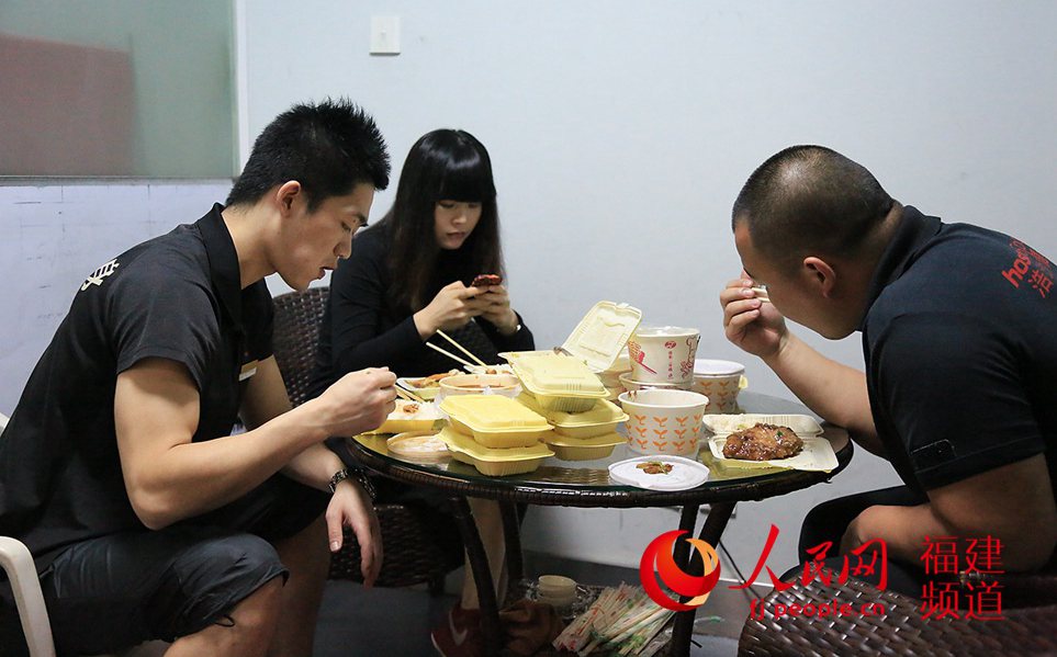 ��Ϊ�����������пΣ��Է�ʱ������ǻ����������˵������������ͷ�����Ҫ������һ�ÿ���