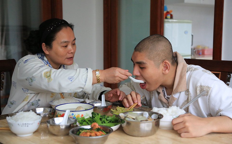 ��ܲ���Ѿ�24���ˣ������ڲ�ϲ���Ե�ʳ�������Ҫ����ǿ��ι�������