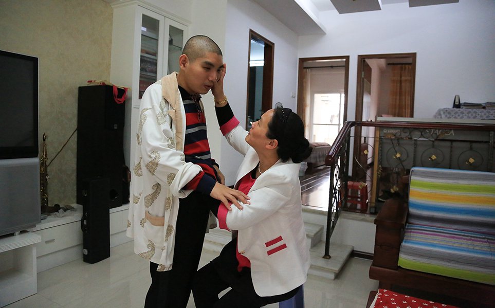 ���Ż�Ц��˵����ܲ�Ⱦ��Ǹ���Զ������ĺ��ӡ�