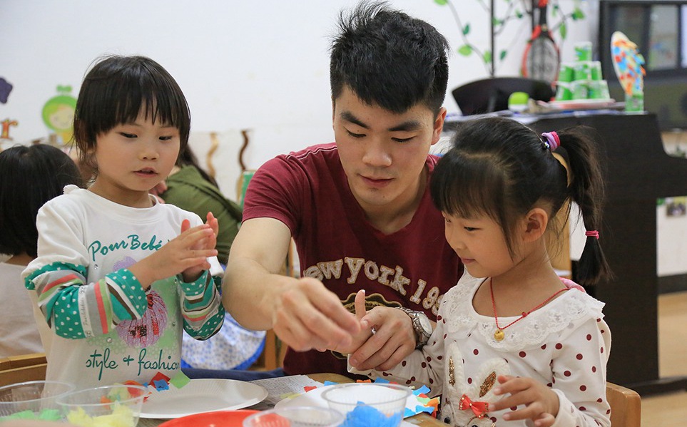 ��һλ����ʦҶ����ѧ��������ʦ����������С��ϲ�����ӵ������˷����˲�֧�ֵ�ѹ���������ѡ������ݹ���