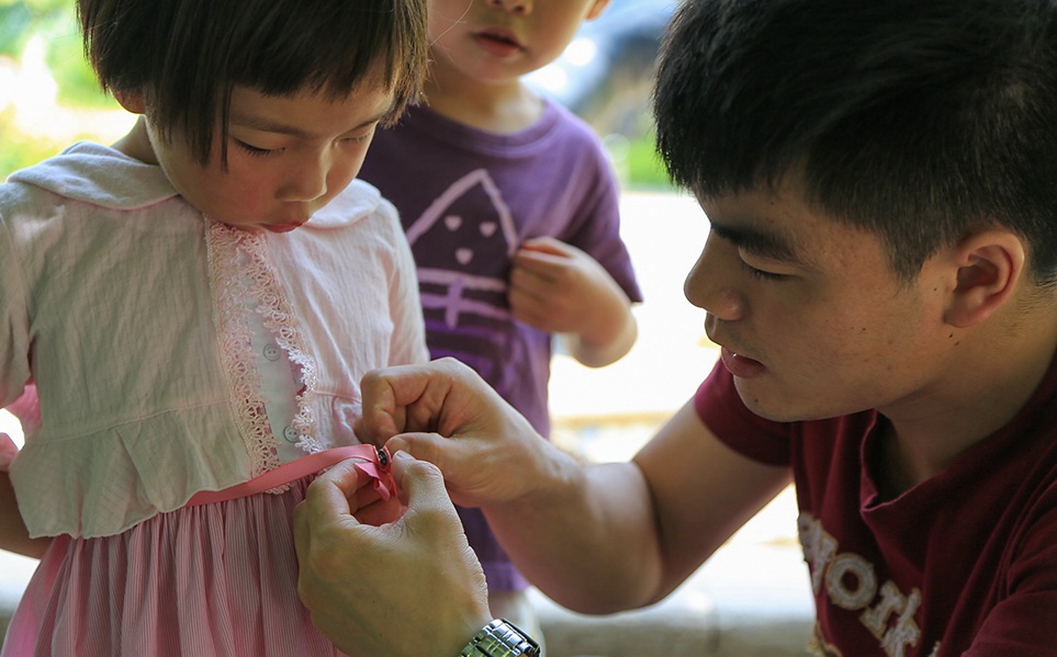 ���׶�԰�����ʦ������ϸ���˵����������ι�����ﺢ�ӷ���ӡ�������֮�⣬��Щϸ��ġ�ְҵϰ�ߡ���û��̫���Ӱ�쵽���ǵ��ճ�����