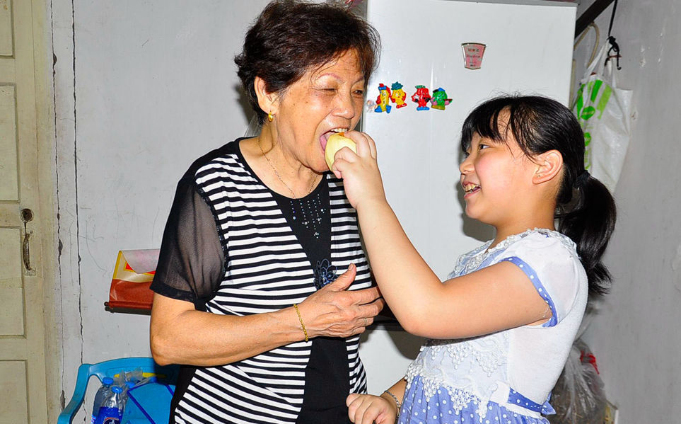 �Ҹ��������������ŶԷ�Ц���Լ�������Ҳ�����õġ�С��ι�����̳����Լ�����ƻ���������������ۡ�