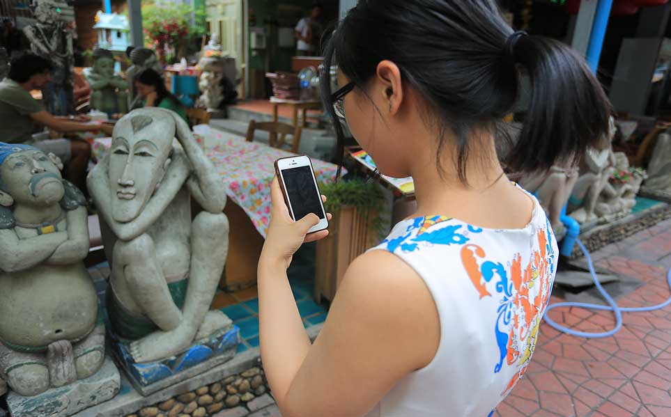 ��������Ц����һ��ã����Ƚ�ͷ�������صĵ��ܳ�������������Ȥ����Ц˵����Դ���Լ���������������������Լ����ֻ������ֹۡ�