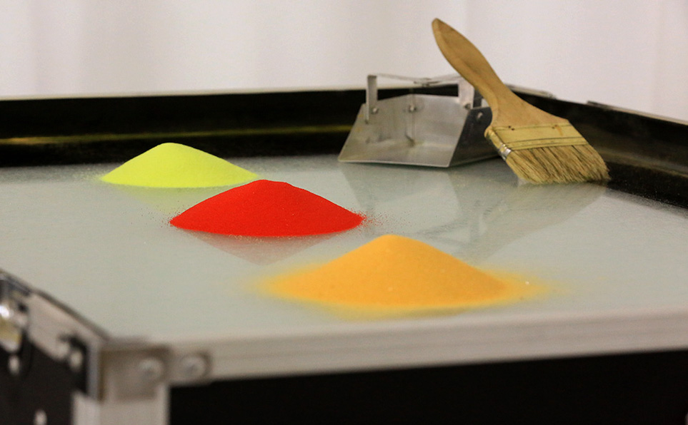 ����ɳ���ڹ��ڻ����ռ���С��Ϊ��Ѱ�ұ����õ�ɳ�ӻ��˲��پ���������񲻵�����ֱ�����ֳɵ�ϸɳ������������ɫ�ɹ�ѡ��