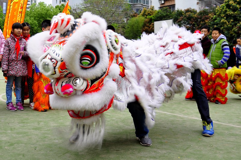 ʨ�Ӱ�̬֮���֡���