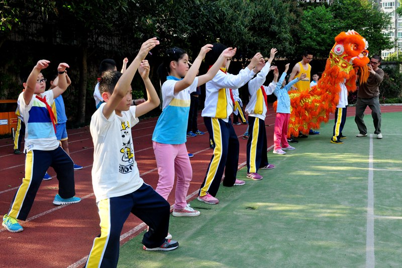 �����оٹ���