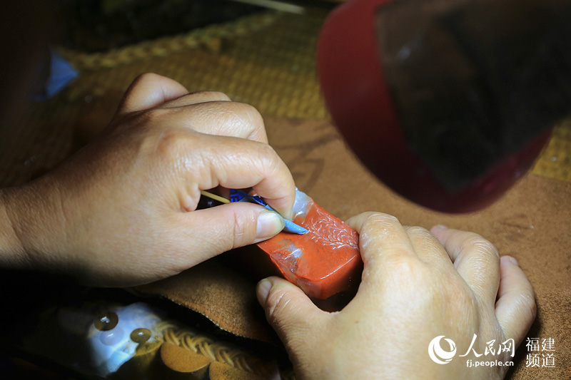 ���ĸ�׻��������ŷ�ĥʯ��һ�������ʵ���Ʒ����ĸŮ��Ĭ������Ϲ�����û �޼�����