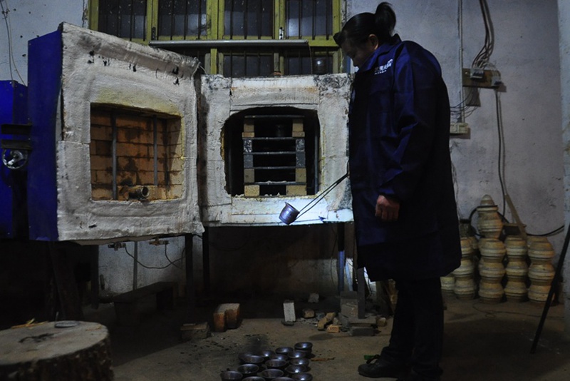 ��յ��¯�ɹ������Թ�������ҵ�����⡣��÷��ĸŮ�Ĳ�Ʒ�ɹ��ʸߴ��������Ʒ�ʴﵽǧ��֮һ����ͬ�в�Ŀ��������¡�ء���