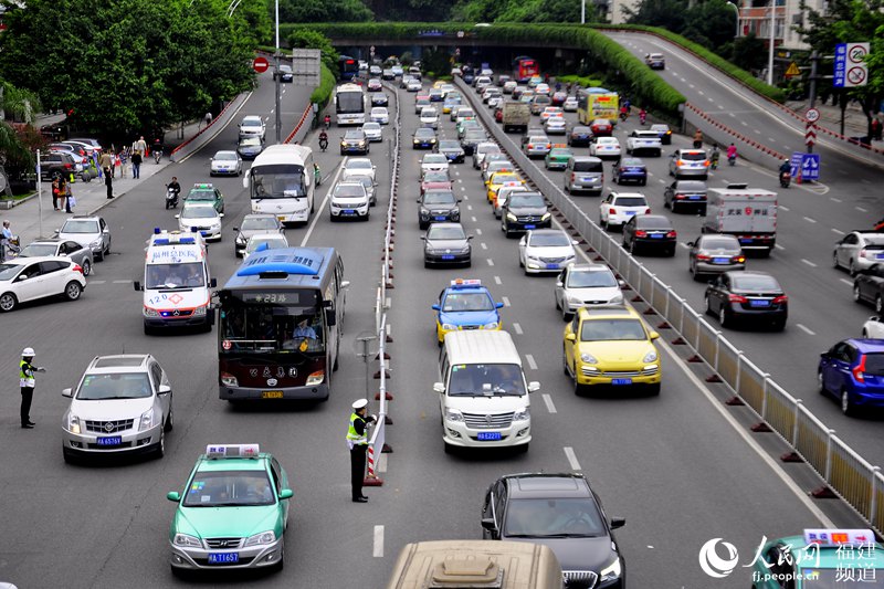 �g��v�A�@�ǥ����L�H���`�������I���ܱo���Z���ǡC  �d���� ���֦{�`�|