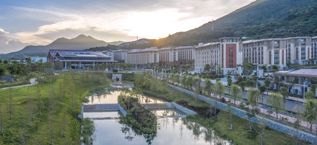 �峿����Ժ������һ˿���ɵ���Ϣ������ѧԺ��ͼ