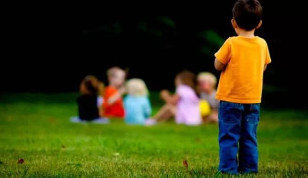 300萬孤獨症患兒呼喚專業兒童康復師