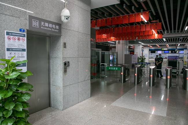 碼頭公交站-無障礙設施-5