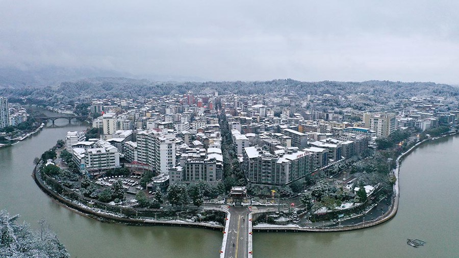 三明建寧縣城區萬安橋朝陽門宛若畫中景。熊海棟攝