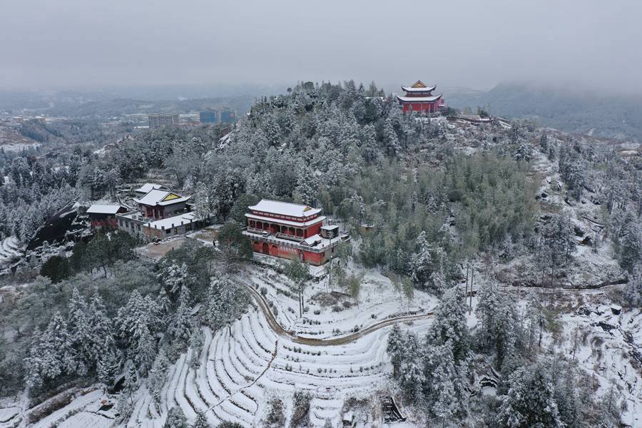 寧德獅子山景區一片銀裝素裹。黃起青攝