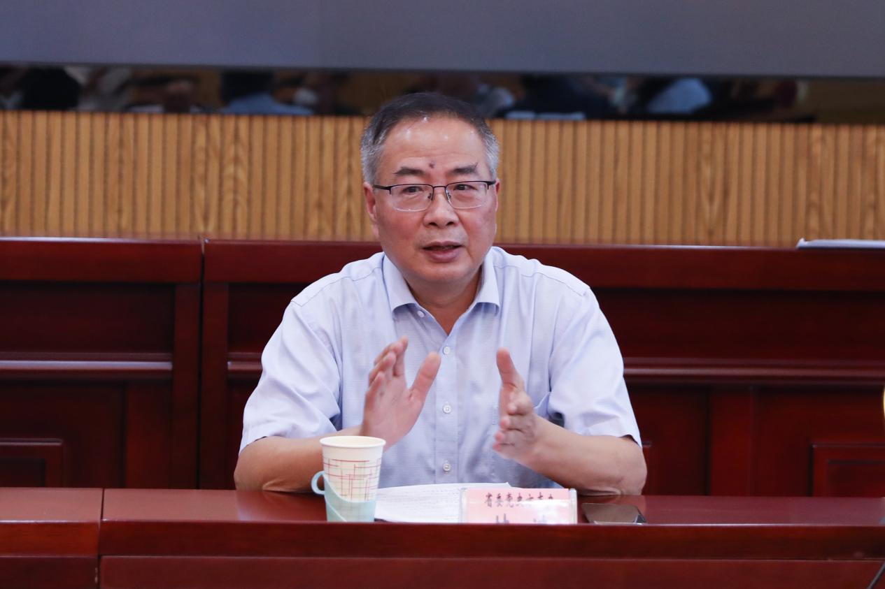 福建省委党史方志办室务会议成员、副主任林浩。杨俊杰摄