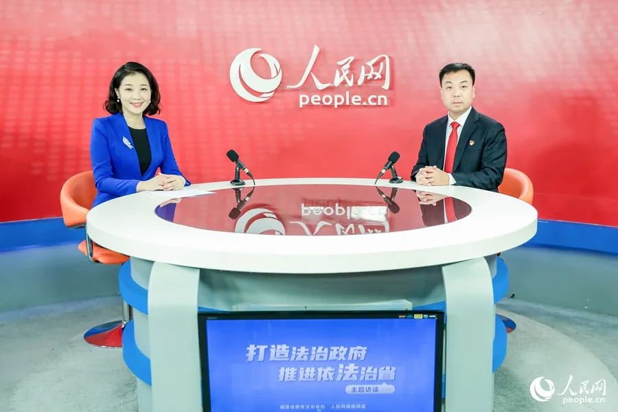 漳州市人民政府副市长肖申华接受人民网专访。人民网 陈永整摄