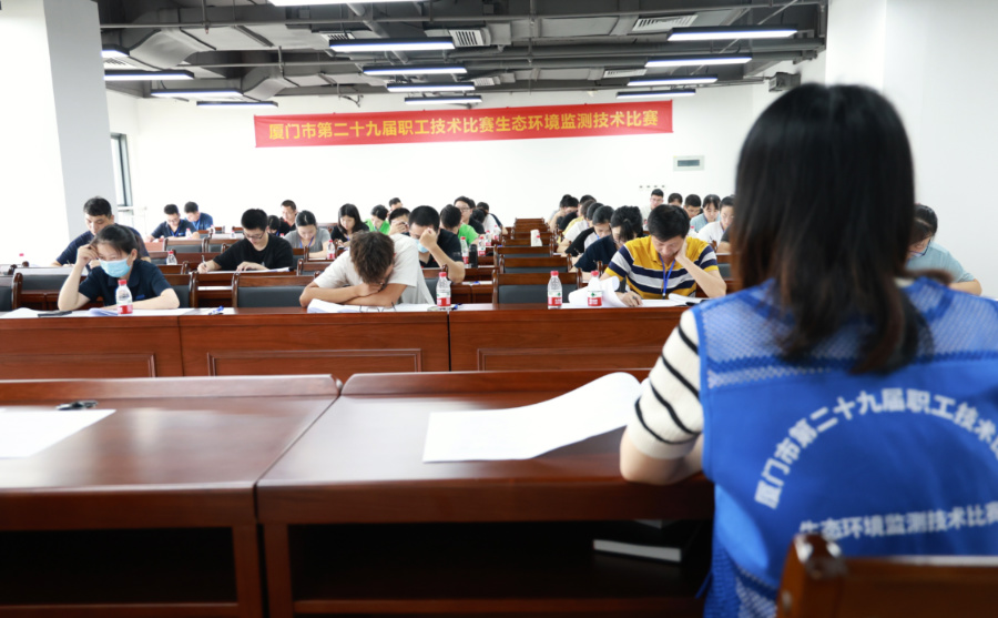 理论比赛现场。主办方供图