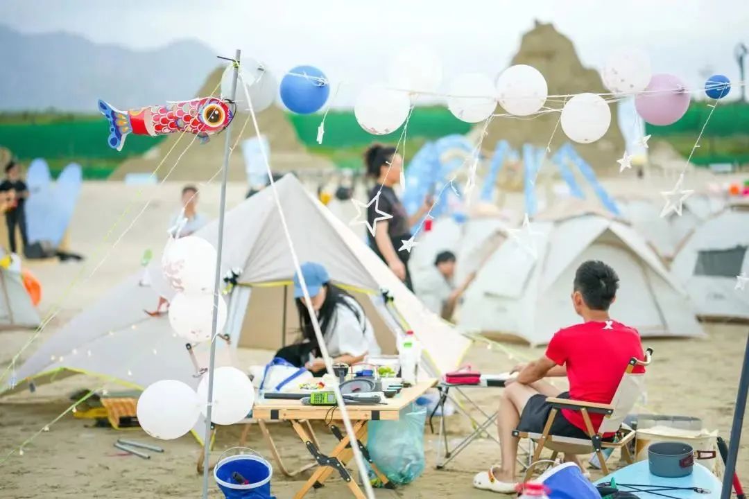 “美好假期·福州‘嗨’浪露营节”在长乐下沙热闹启幕