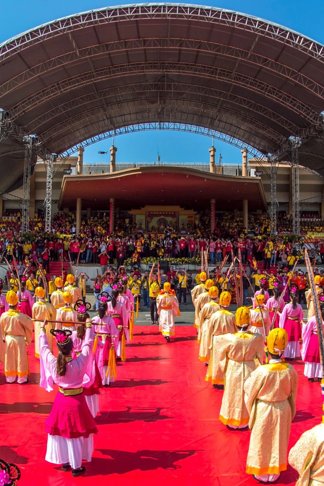 妈祖祭典在菲律宾马尼拉黎刹广场举行。蔡昊摄