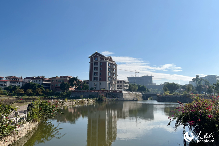 泉州安溪县经兜村的美丽乡村画卷,在这里可以找到“乡愁”。人民网记者 钟巧花摄