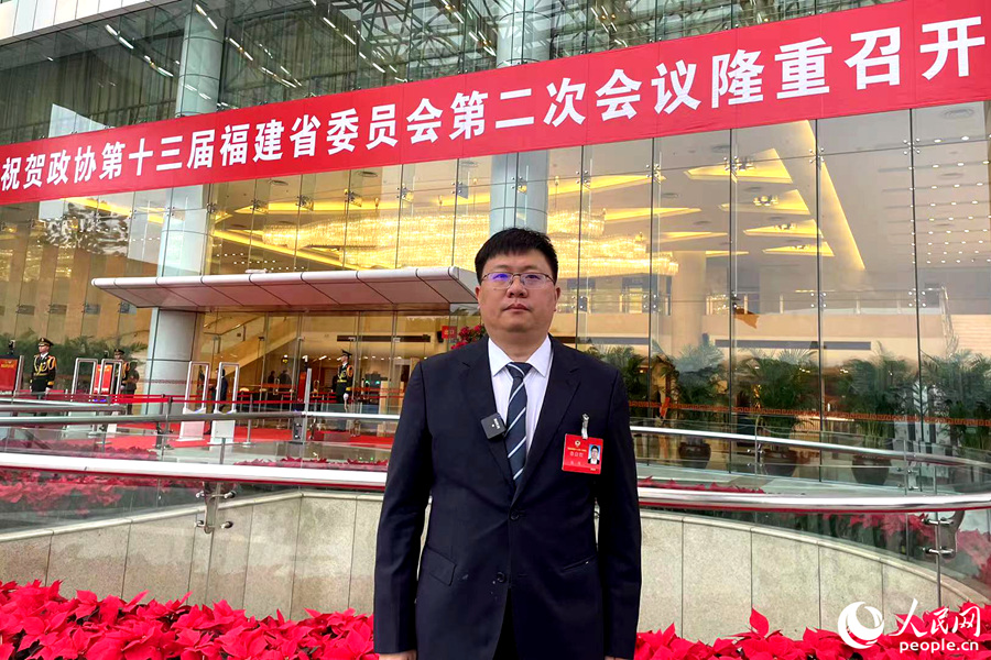 福建省政协委员陈伟。人民网记者 林盈摄