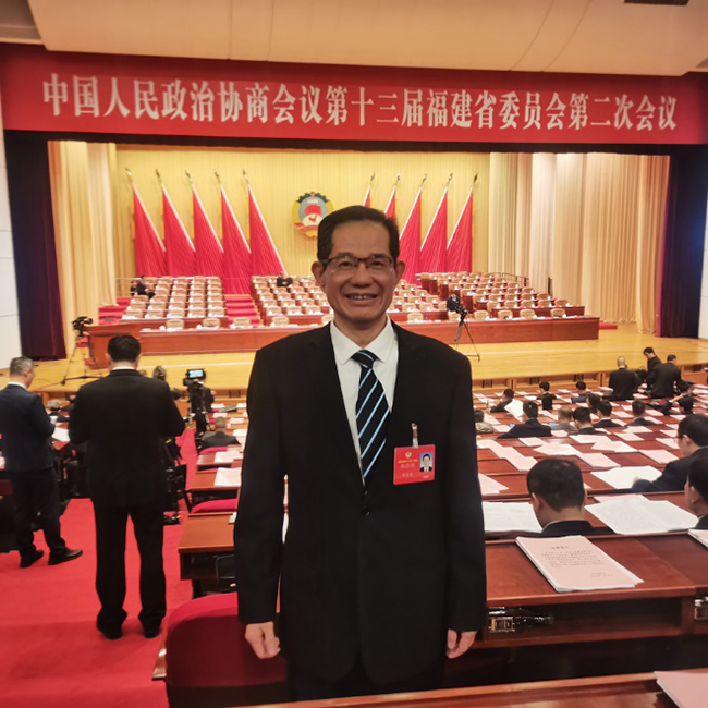 福建省政协常委、副秘书长，民进福建省委会专职副主委林全金。受访者供图