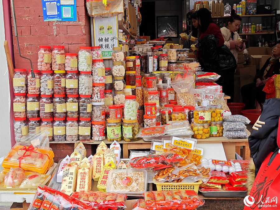 泉州西街上的食品雜貨店。人民網 黃東儀攝