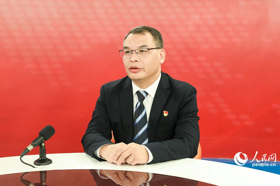 福州市仓山区委书记魏邦仲接受人民网专访。人民网 陈永整摄