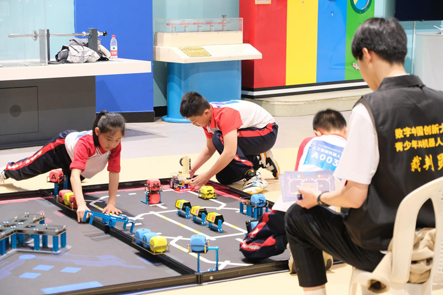 2024数字中国创新大赛青少年AI机器人赛道福州赛区选拔赛现场。主办方供图