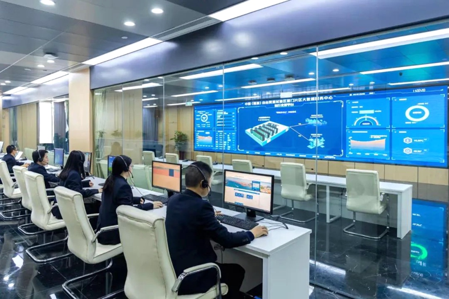 厦门国际贸易“单一窗口”不断升级，为智慧口岸建设打下坚实基础。厦门自贸片区供图