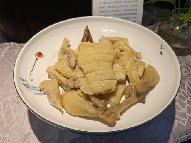 赤土土鸡-柯得胜摄.jpg