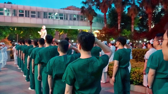福建医科大学附属协和医院120名护理人员