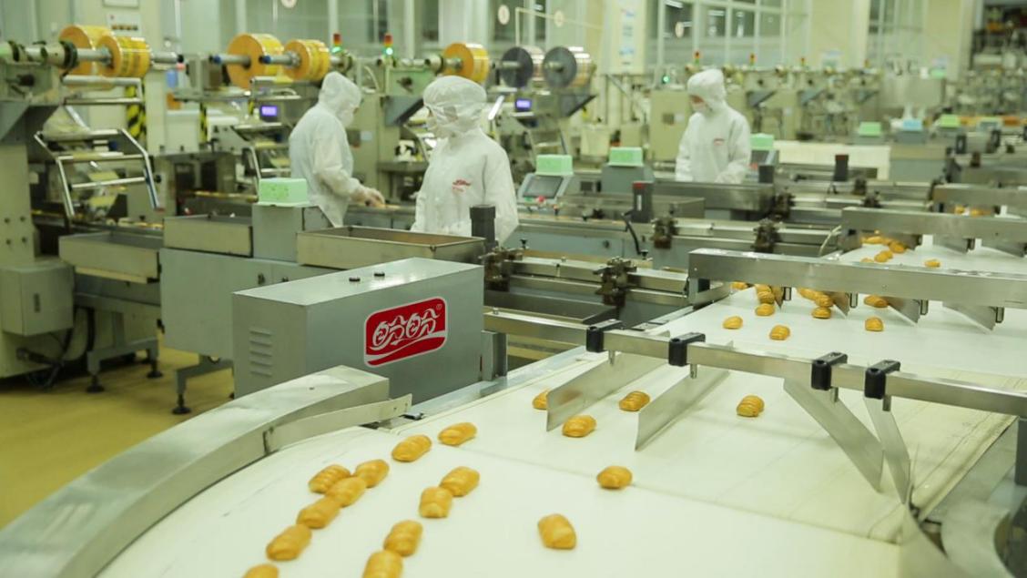 盼盼食品生產線。