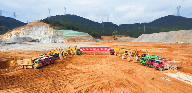 福建青山特材不锈钢深加工项目开工。刘志玮摄