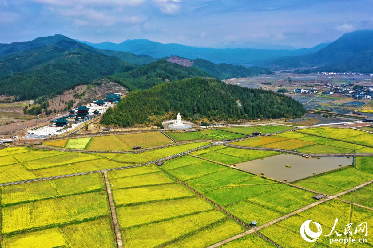朱子雕像广场。人民网 李唯一摄