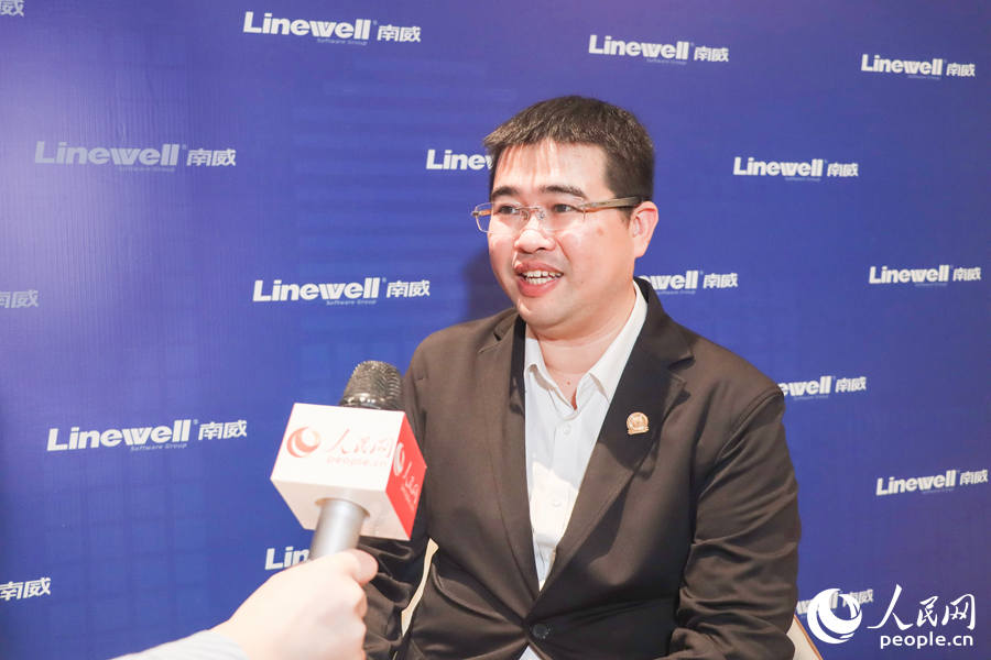 南威软件集团助理总裁丁菁。实习生 林美婷摄