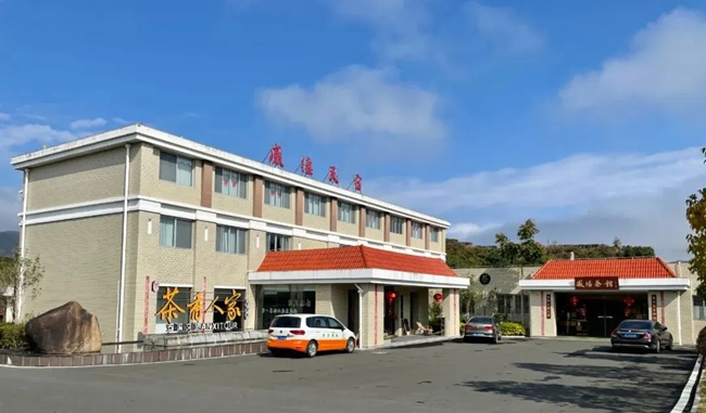 感德高速民宿