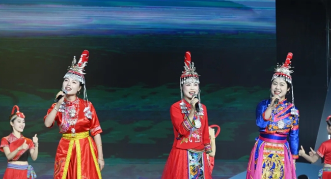 现场表演