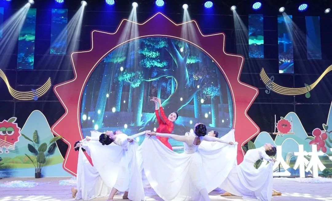 特色节目表演