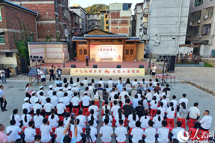 沉浸式實景演出現場。人民網記者 陳博攝
