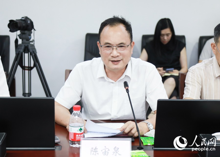 福州市国资委党委副书记、一级调研员陈宙泉。