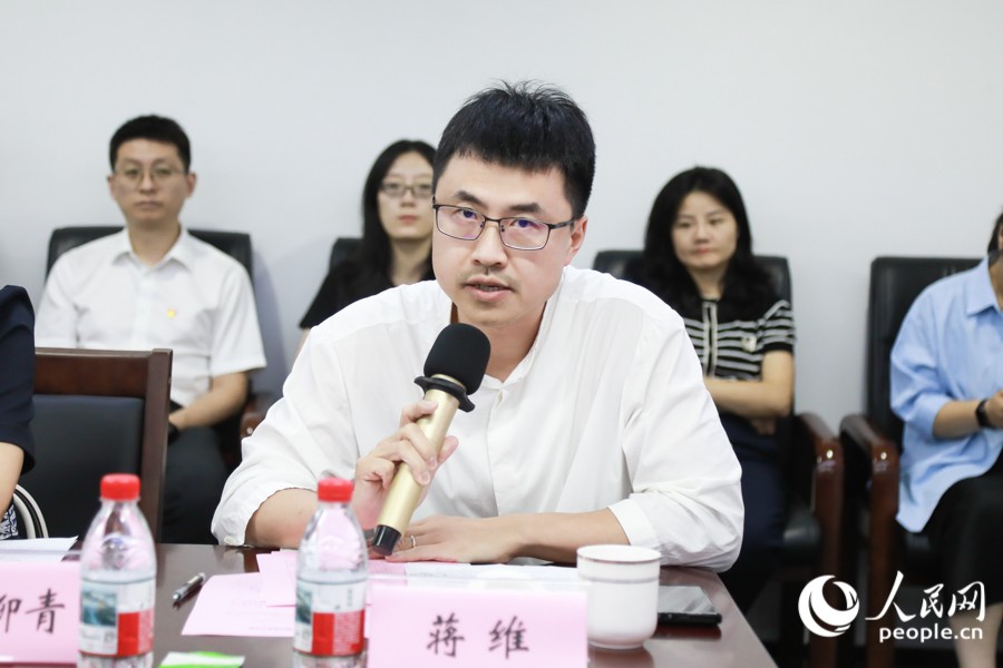 福州市人大代表、瑞科医药健康产业园负责人蒋维。