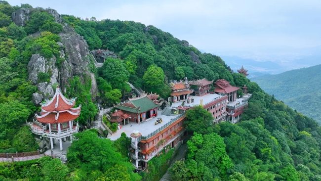 “雙節”期間，洛江各大景區紛紛推出優惠活動
