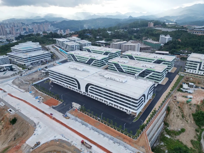電商物流園。德化縣融媒體中心供圖