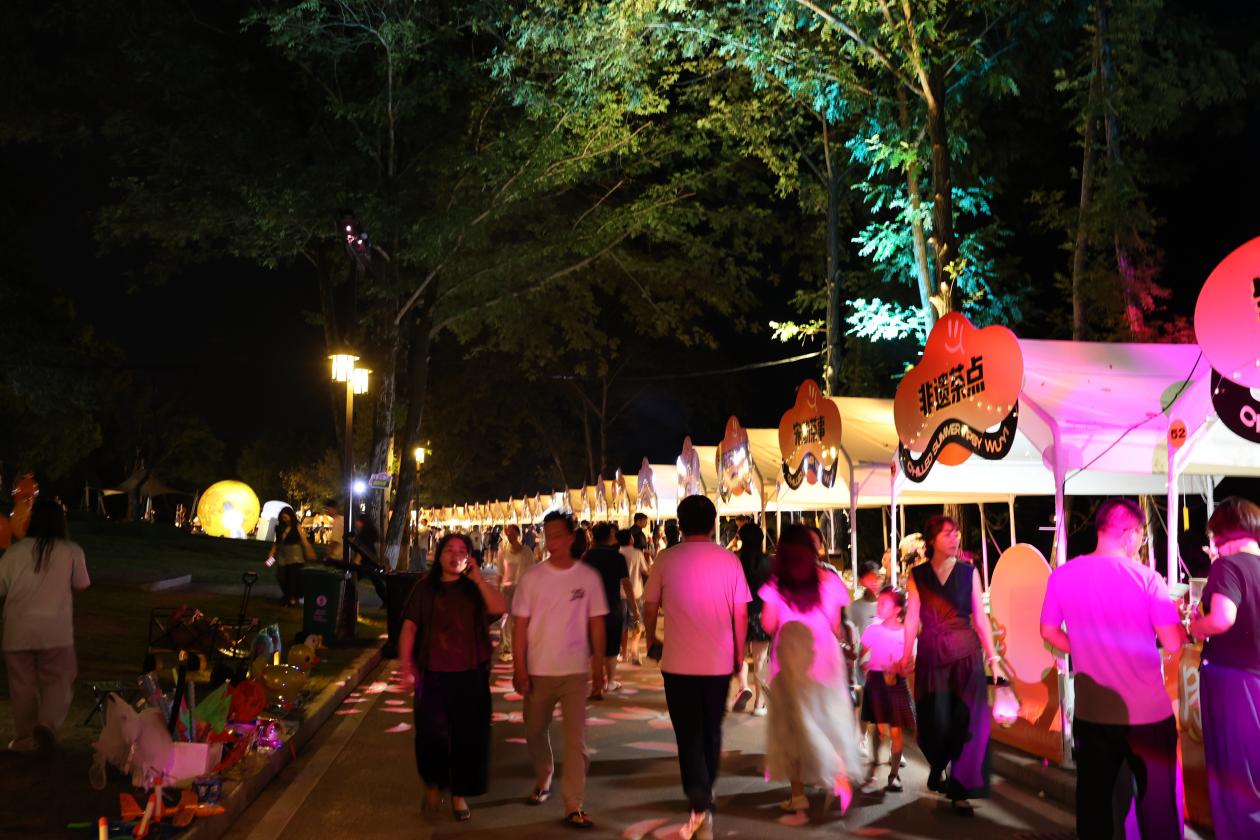 微醺武夷茶啤嘉年華。李茜攝